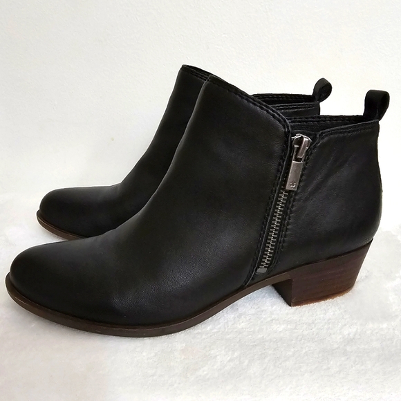 Lucky Brand Black Basel Smooth Leather Side Zip Block Heel Booties - Picture 2 of 15